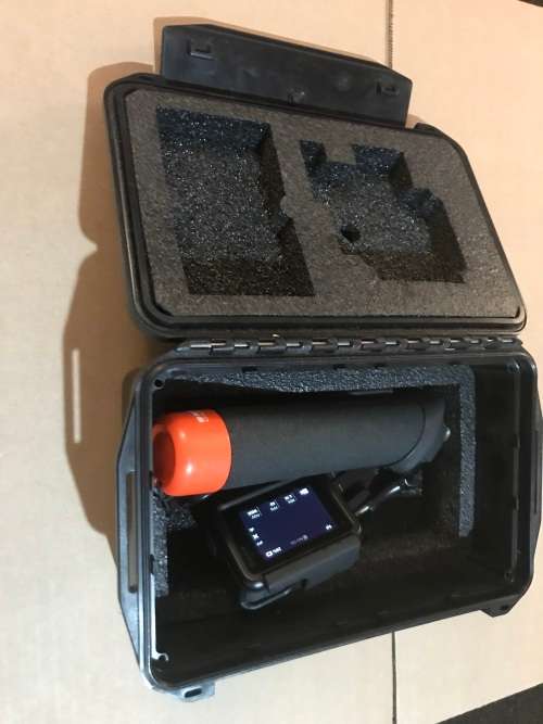 GOPRO HERO 6 *32 GB MICRO SD MEMORY CARD*CASING8BRACKET*BOX*GOOD CONDITION